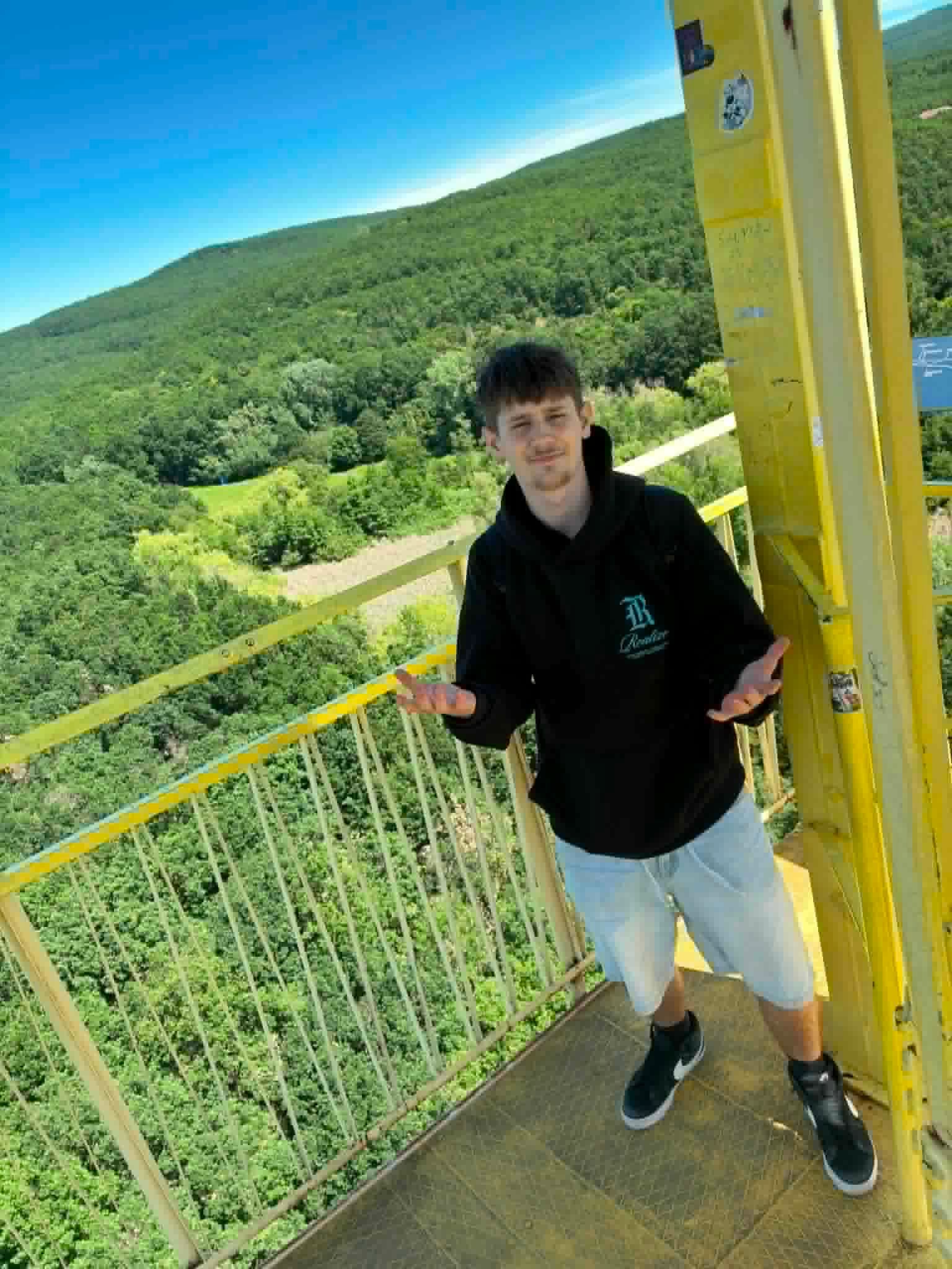 722638699_1626234302836242_845370130275348410_n.jpg