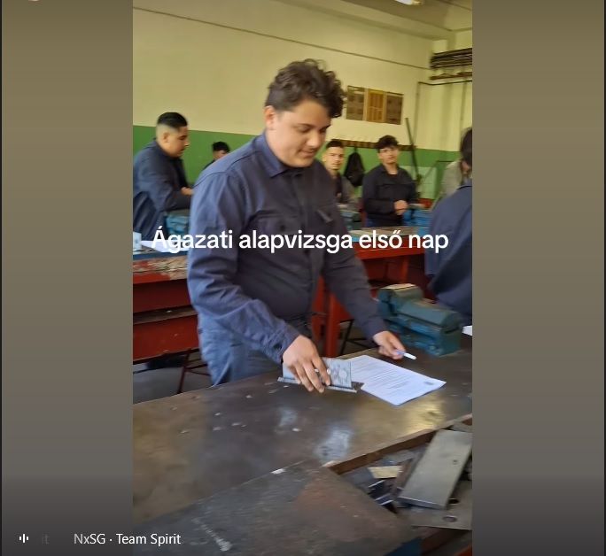 Megkezdődött az ágazati vizsga.